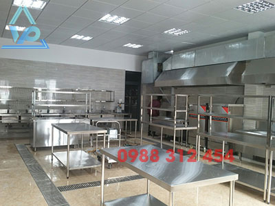 ban-bep-cong-nghiep-gia-tot-mua-tai-dau-95-inoxvanphat