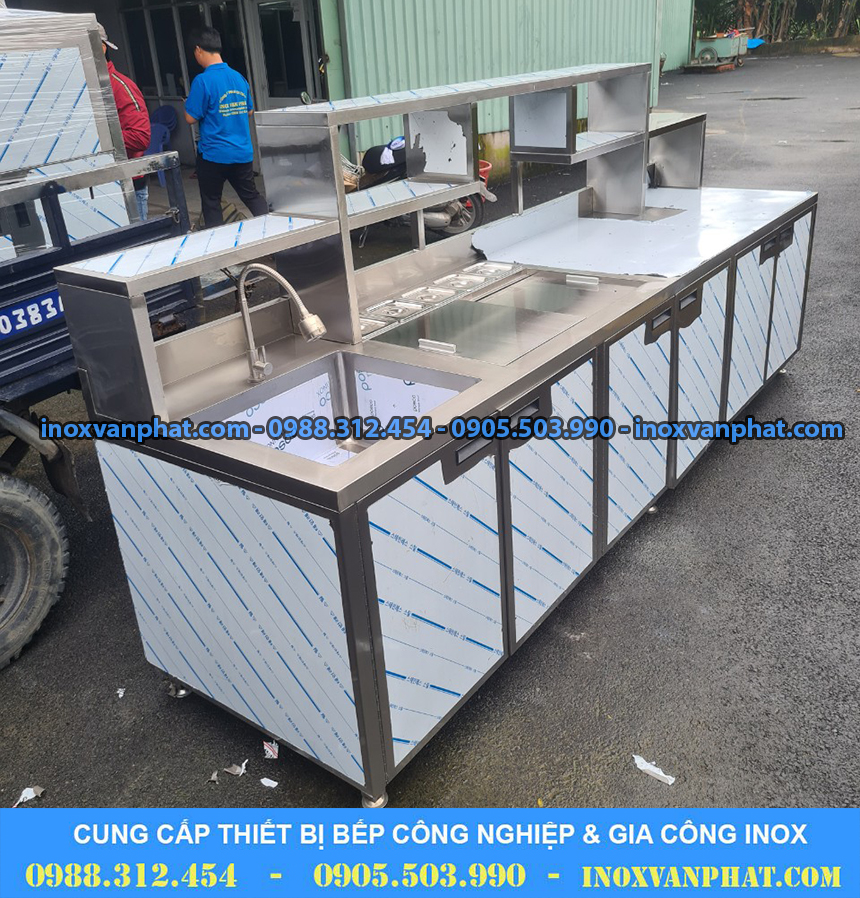 Quầy pha chế inox cung cấp tại Inox Vạn Phát Quầy pha chế inox cung cấp tại Inox Vạn Phát